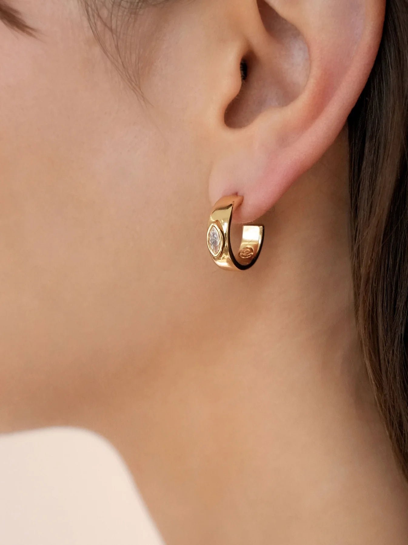 18kt Gold Plated/perspective