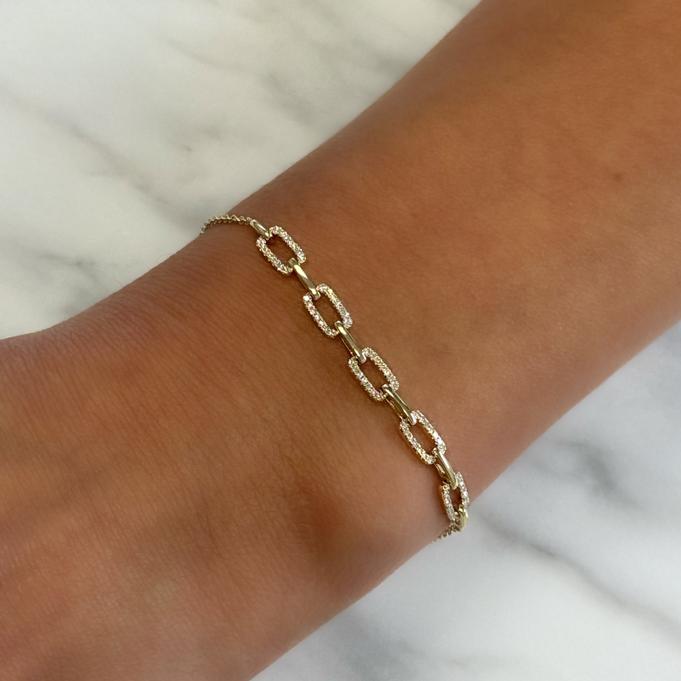 14kt yellow gold/hover