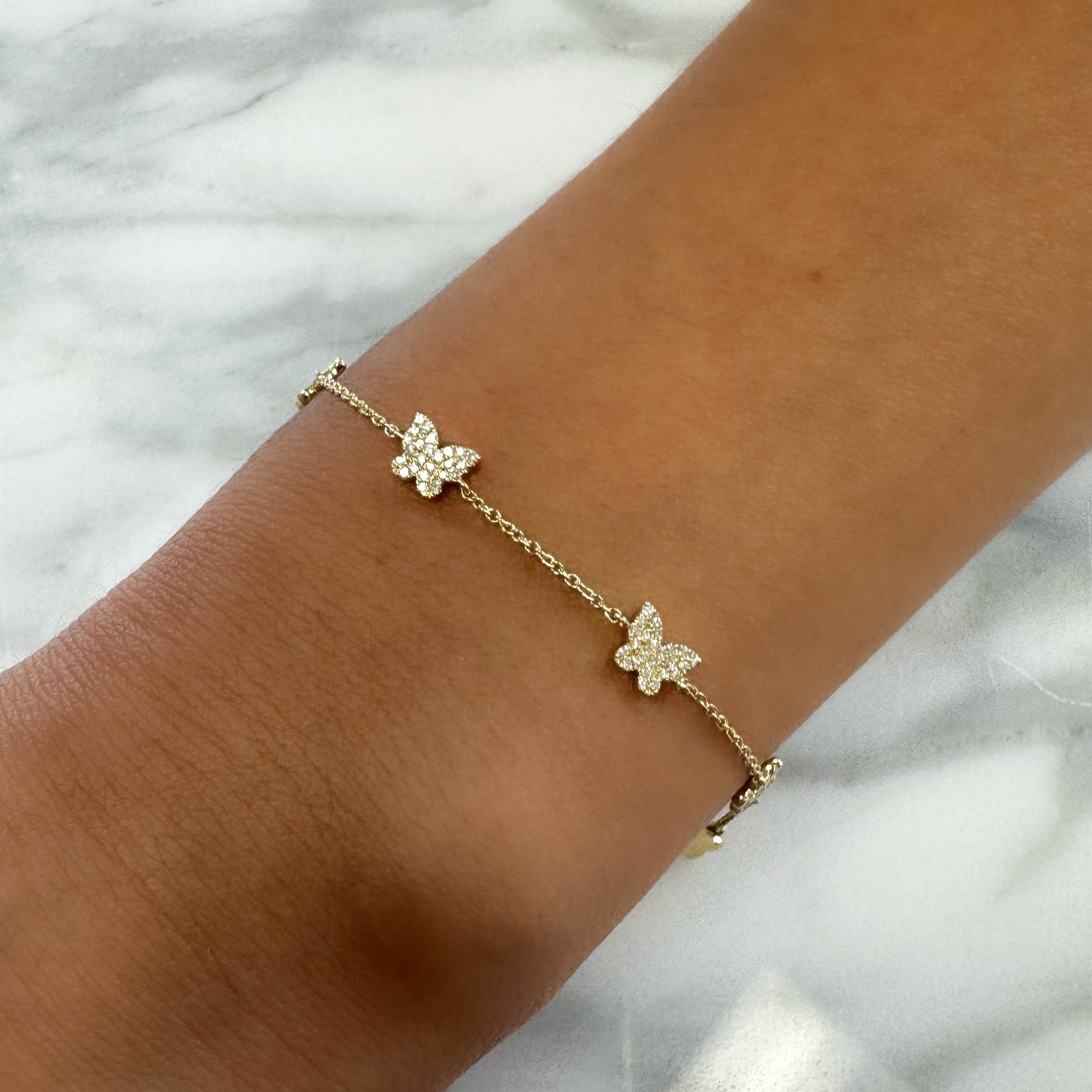 14kt yellow gold/hover